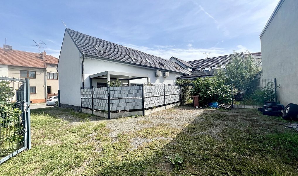 Prodej bytu 3+1 100 m², Ratíškovice – náhled fotky 23