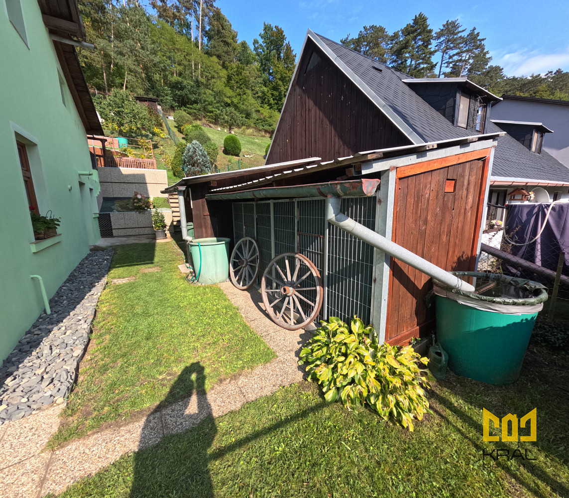 Prodej domu 178 m² s pozemkem 1 728 m² – pohled 4