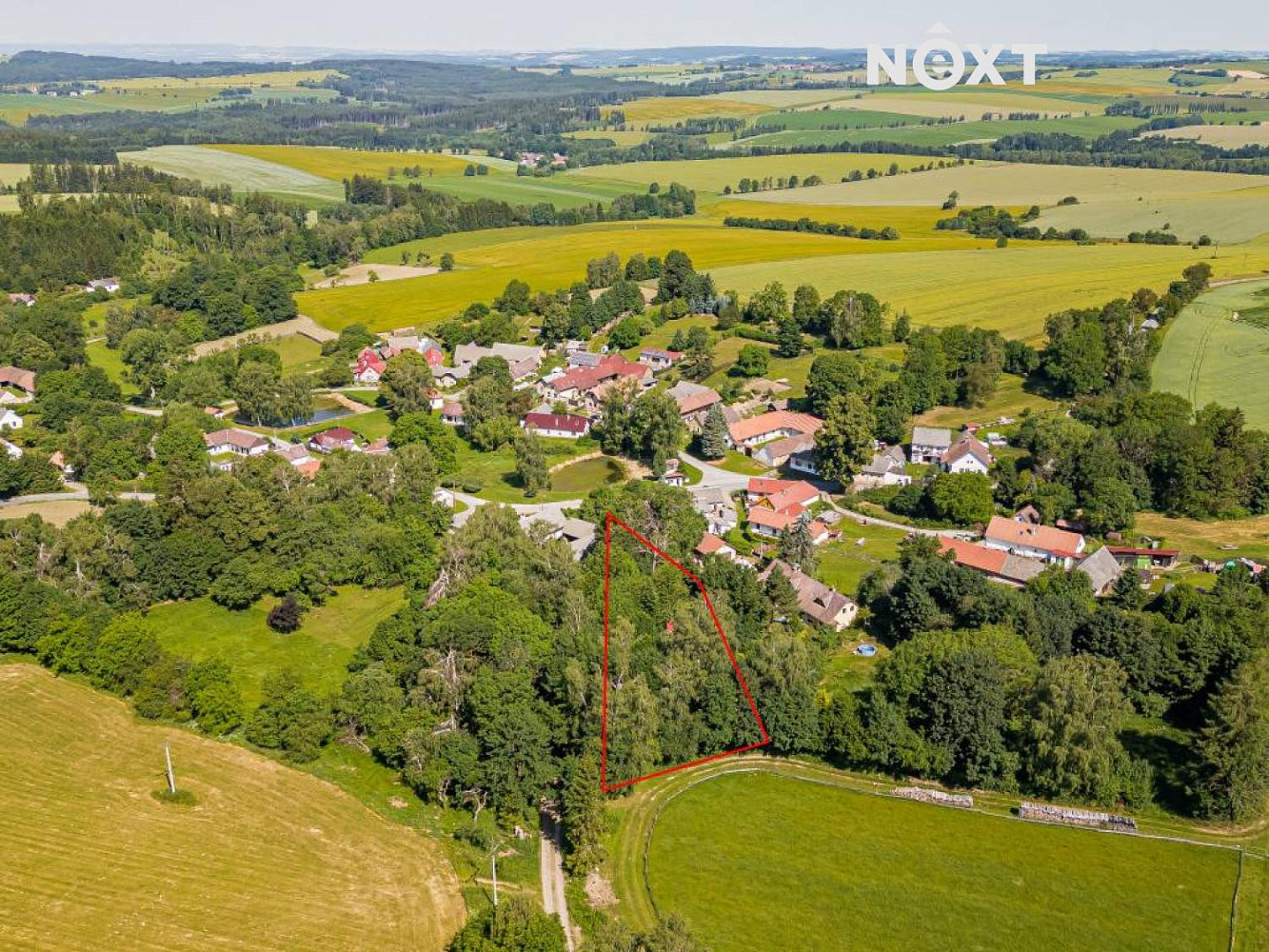 Prodej stavebního pozemku 1 277 m² – pohled 6