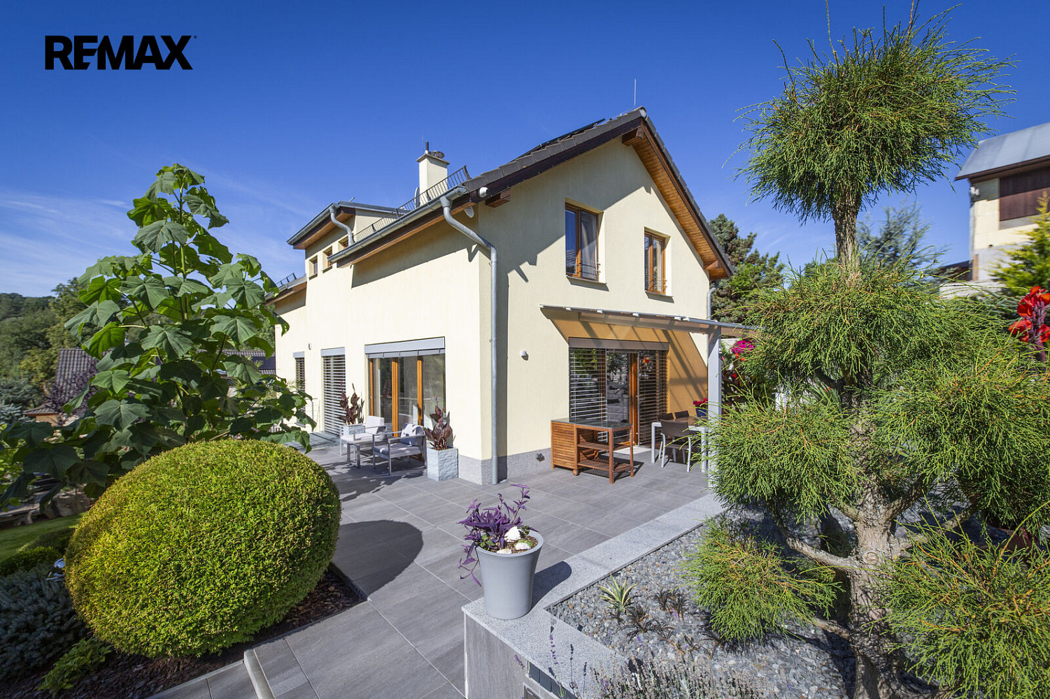 Prodej domu 215 m² s pozemkem 835 m²