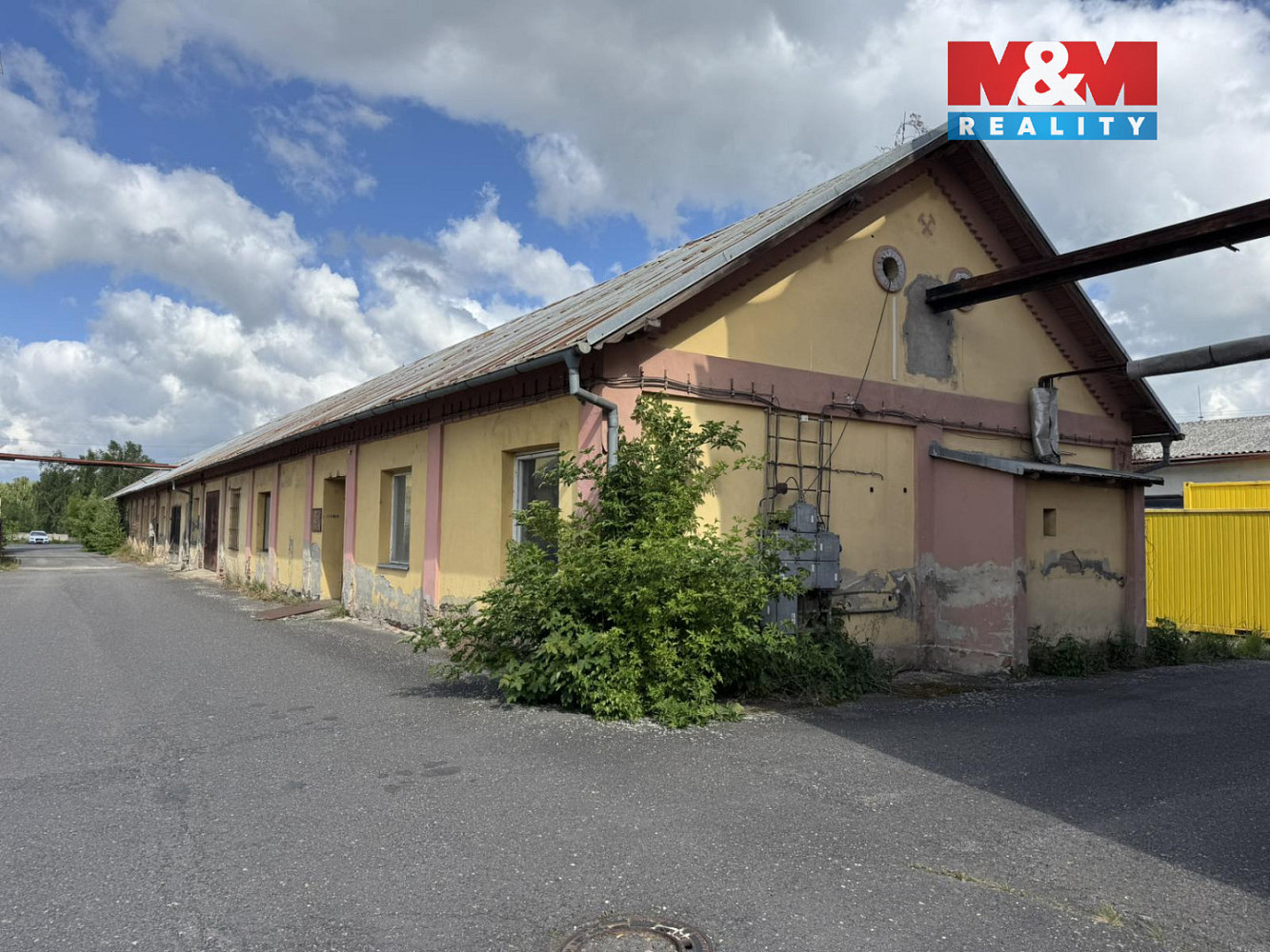 Pronájem skladovacích prostor 600 m² – fotografie 2