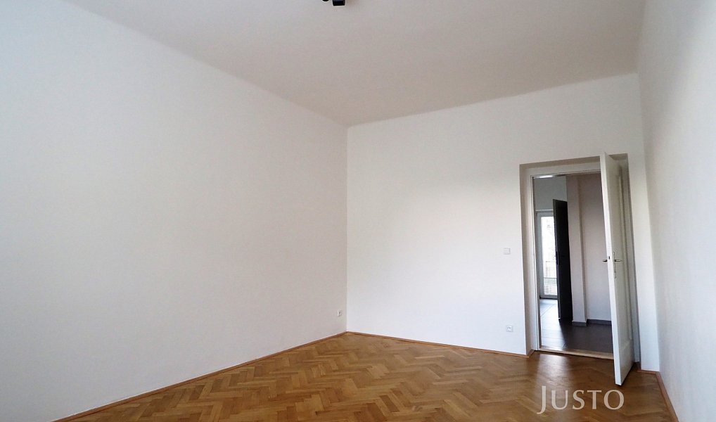 Pronájem bytu 2+1 77 m², Písek – náhled fotky 8