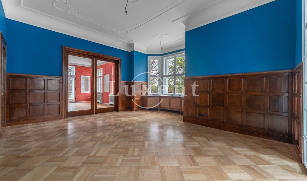 Prodej domu 726 m² s pozemkem 945 m², Praha – náhled fotky 9