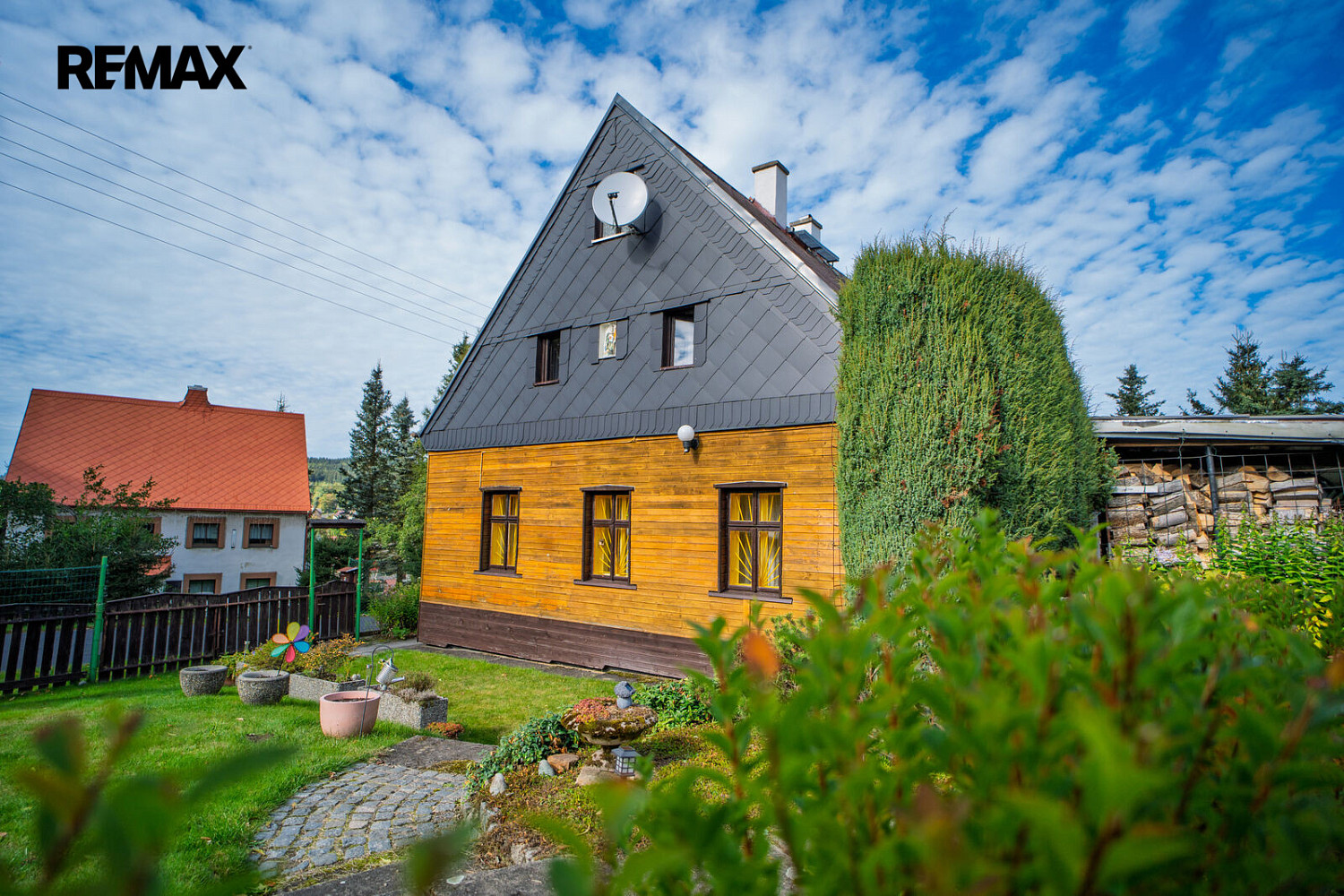 Prodej domu 190 m² s pozemkem 1 158 m²