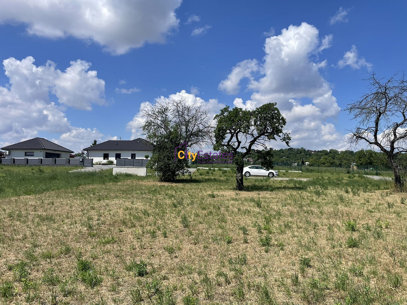 Prodej stavebního pozemku 1 090 m² – fotografie 5
