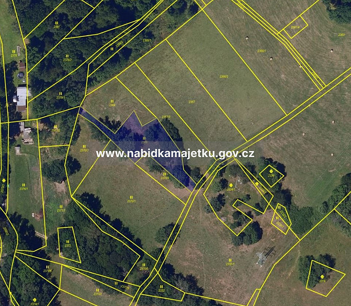 Prodej pole 1 298 m²