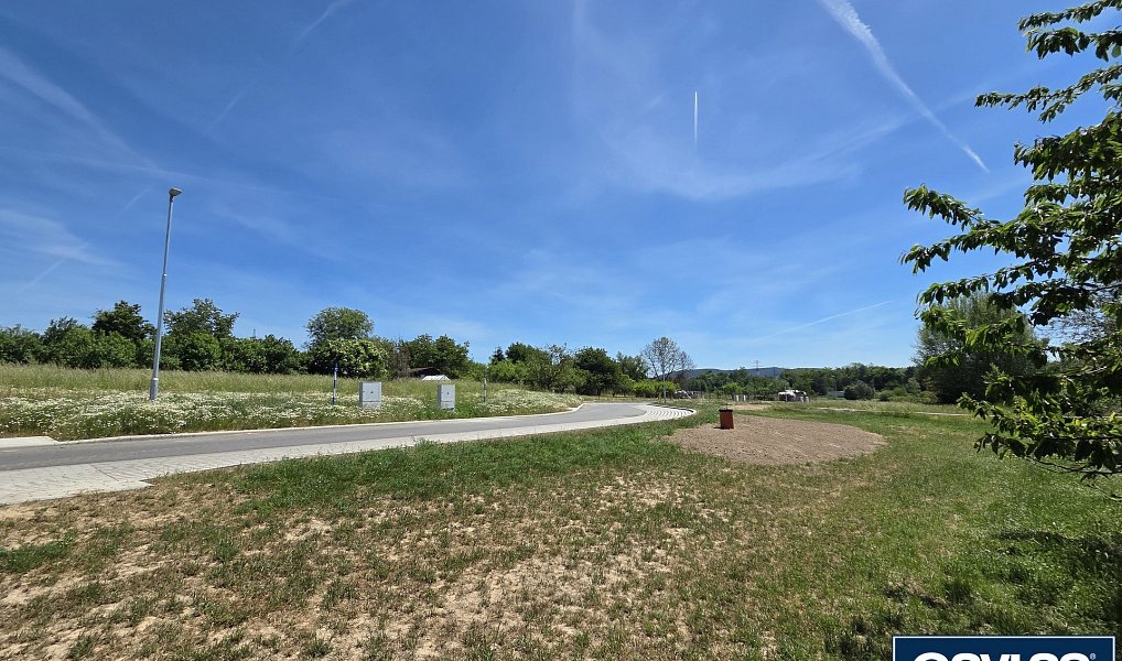 Prodej stavebního pozemku 941 m², Lažany – náhled fotky 13