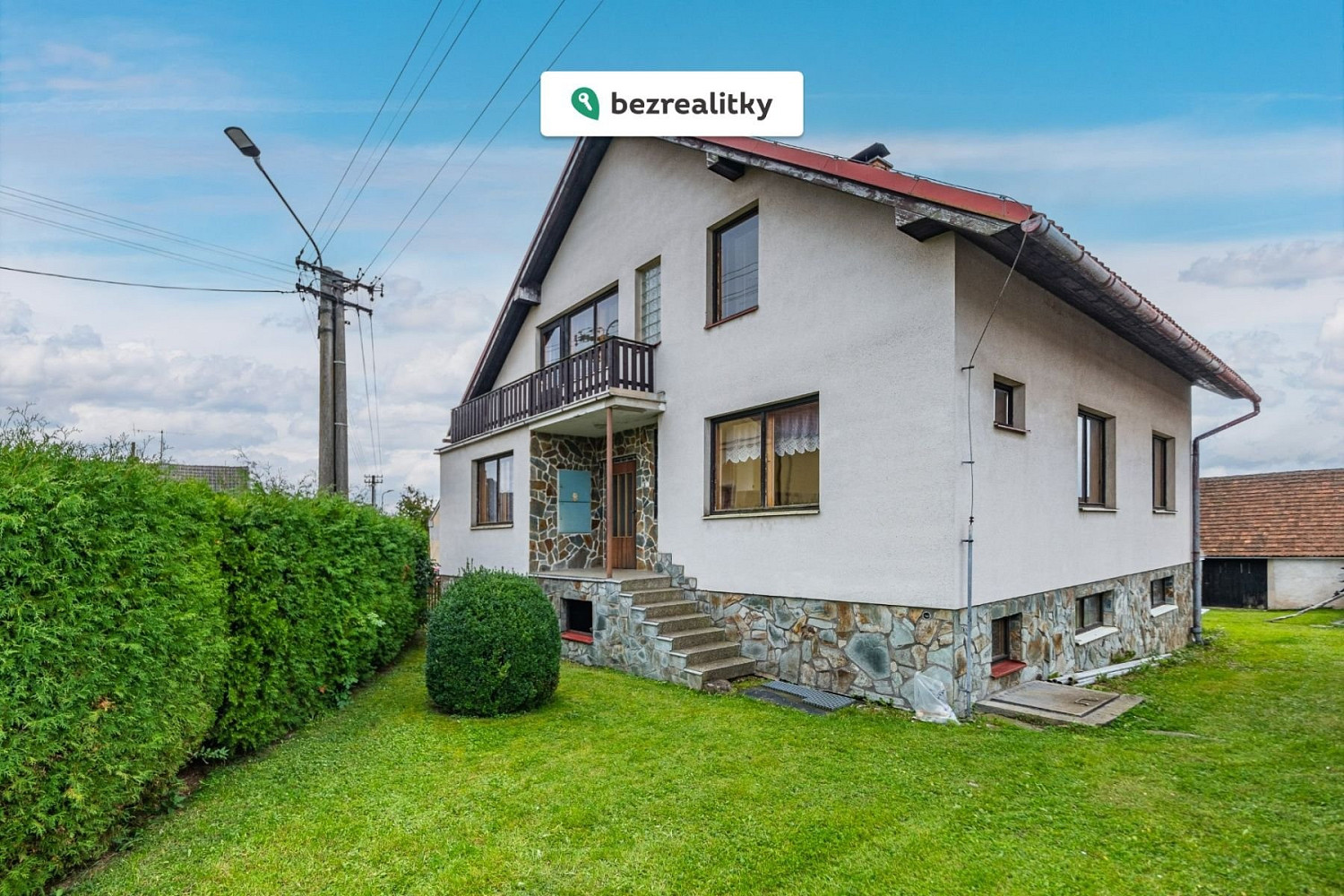 Prodej domu 230 m² s pozemkem 2 848 m²