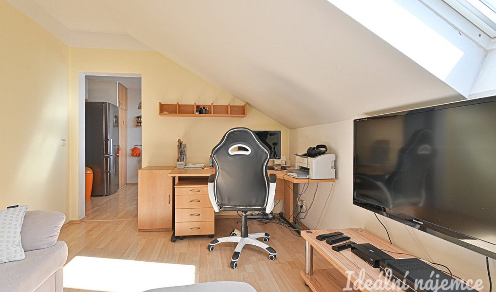 Pronájem bytu 3+1 67 m², Újezd u Brna – náhled fotky 7