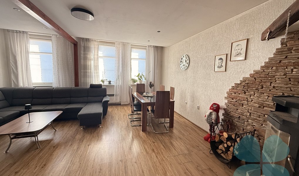 Prodej domu 220 m² s pozemkem 449 m², Radnice – náhled fotky 5