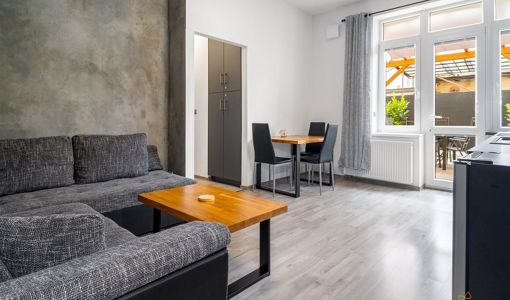 Prodej bytu 2+kk 43 m², Pardubice – náhled fotky 3