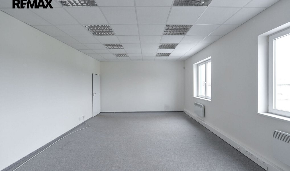 Pronájem skladovacích prostor 1 395 m², Praha – náhled fotky 6