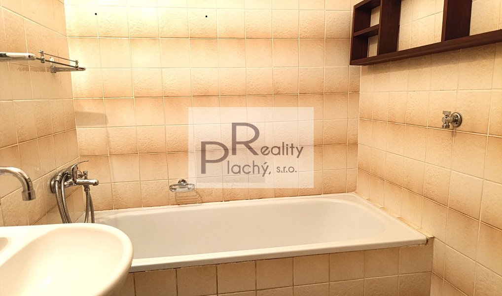 Pronájem bytu 3+1 70 m², Znojmo – náhled fotky 9