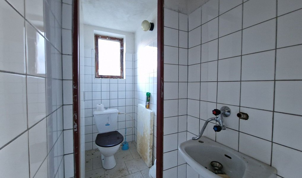 Prodej výrobních prostor 278 m², Mladý Smolivec – náhled fotky 18