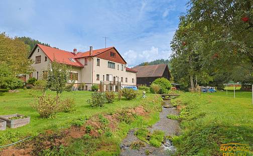 Prodej chaty/chalupy 452 m² s pozemkem 38 735 m², Benecko - Dolní Štěpanice, okres Semily