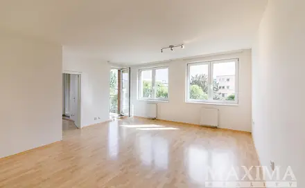 Pronájem bytu 2+1 72 m², Wichterlova, Praha 8 - Libeň