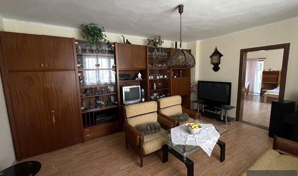 Prodej domu 100 m² s pozemkem 989 m², Bánov – náhled fotky 3