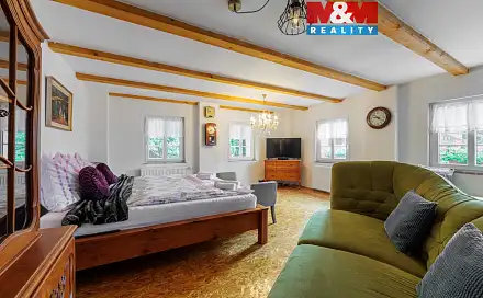 Prodej domu 228 m² s pozemkem 1 683 m², Libá, okres Cheb