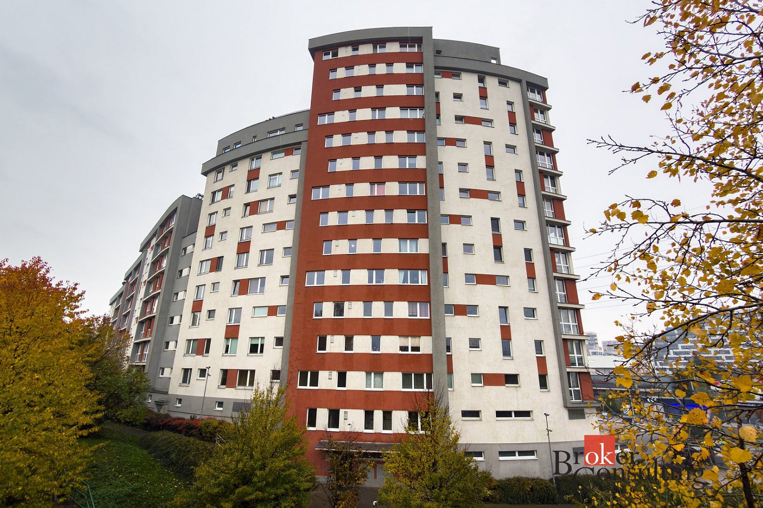 Pronájem bytu 3+kk 85 m² – fotografie 3