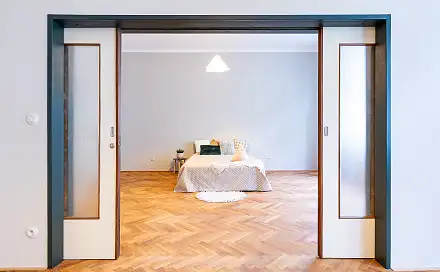 Pronájem bytu 3+1 95 m², Staropramenná, Praha 5 - Smíchov