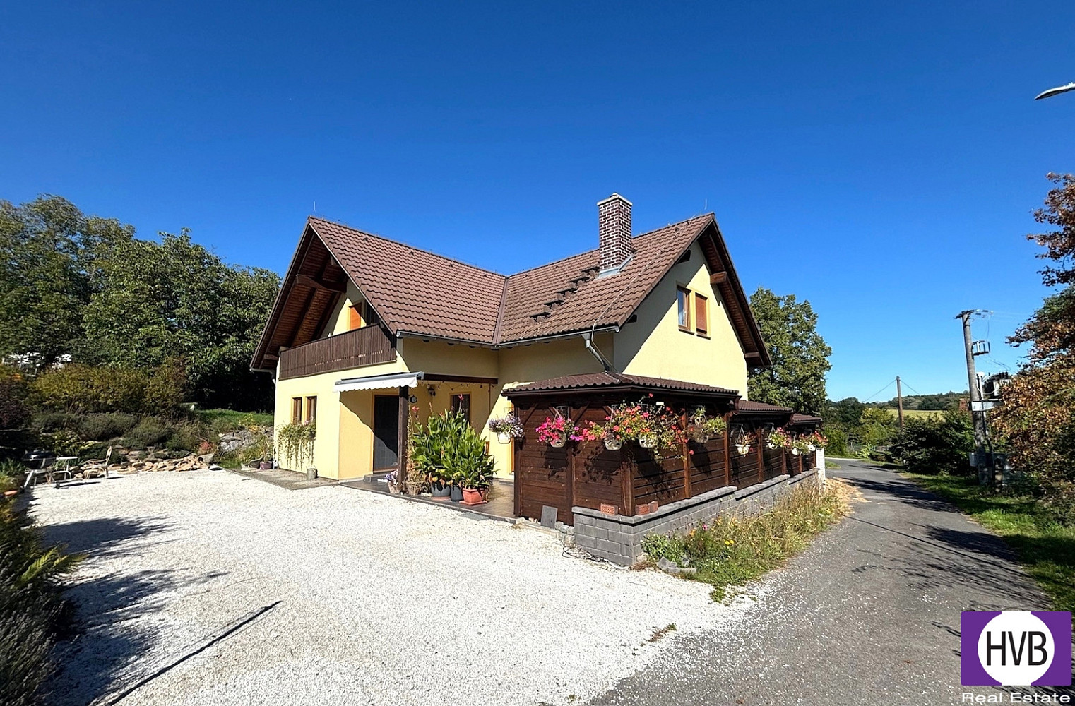 Prodej domu 168 m² s pozemkem 1 218 m²