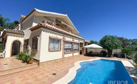 Prodej domu 280 m² s pozemkem 713 m², Guadalmina Alta, Španělsko