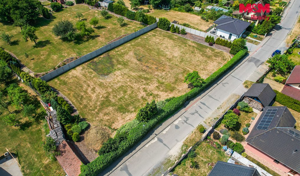 Prodej stavebního pozemku 1 045 m², Martinice – náhled fotky 4