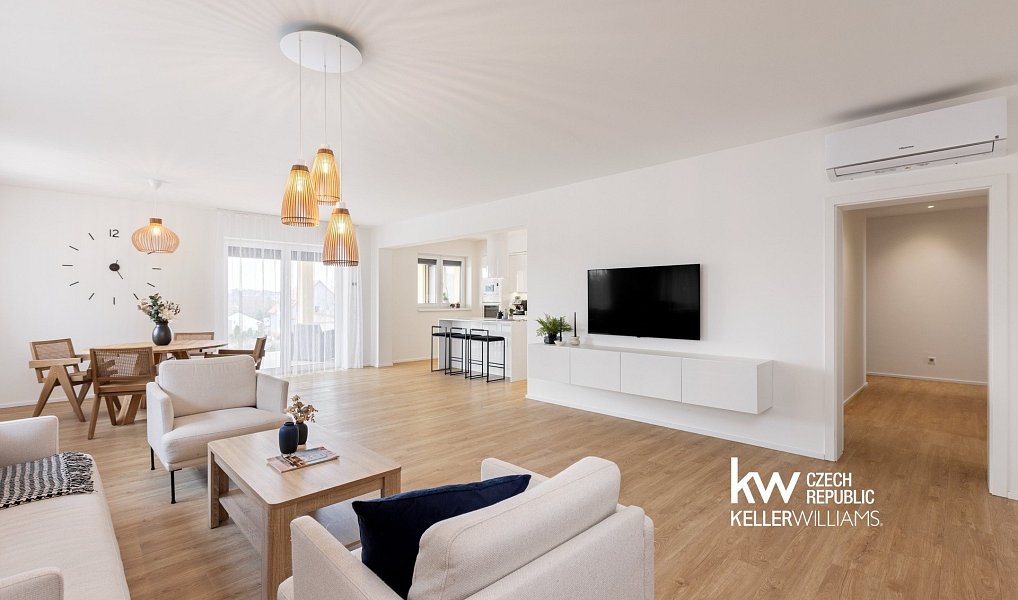 Prodej domu 186 m² s pozemkem 893 m², Velký Borek – náhled fotky 2