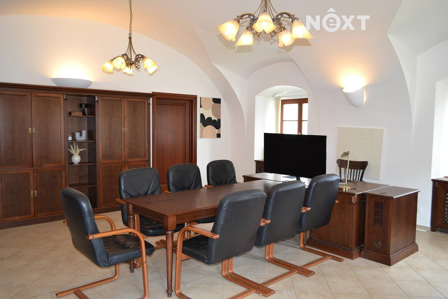 Pronájem obchodních prostor 137 m² — photo 2