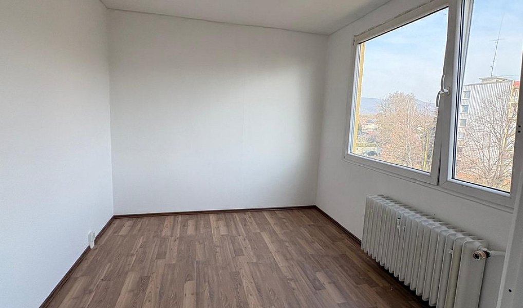 Pronájem bytu 3+1 71 m², Duchcov – náhled fotky 3