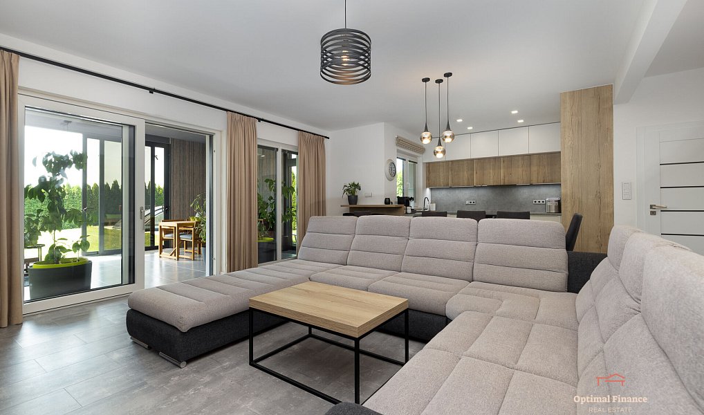 Prodej domu 241 m² s pozemkem 704 m², Klimkovice – náhled fotky 2