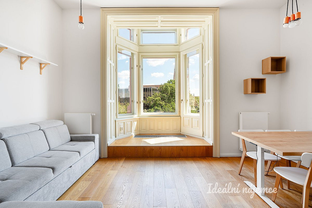Pronájem bytu 3+kk 94 m²