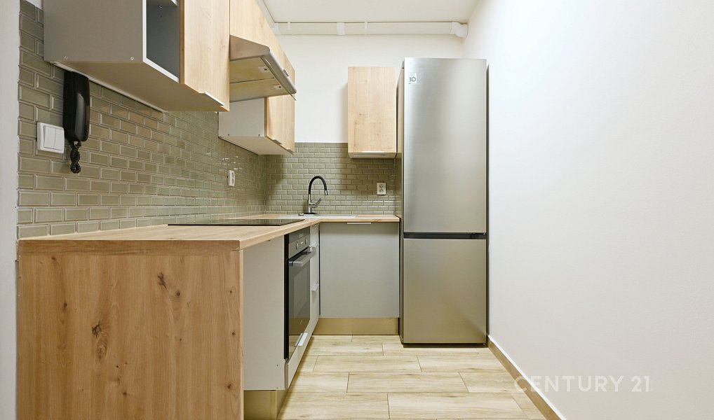 Pronájem bytu 2+kk 42 m², Chomutov – náhled fotky 8