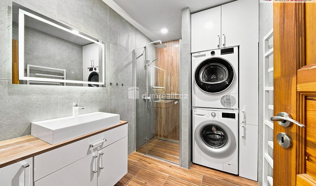 Prodej domu 130 m² s pozemkem 381 m², Jevišovka – náhled fotky 11