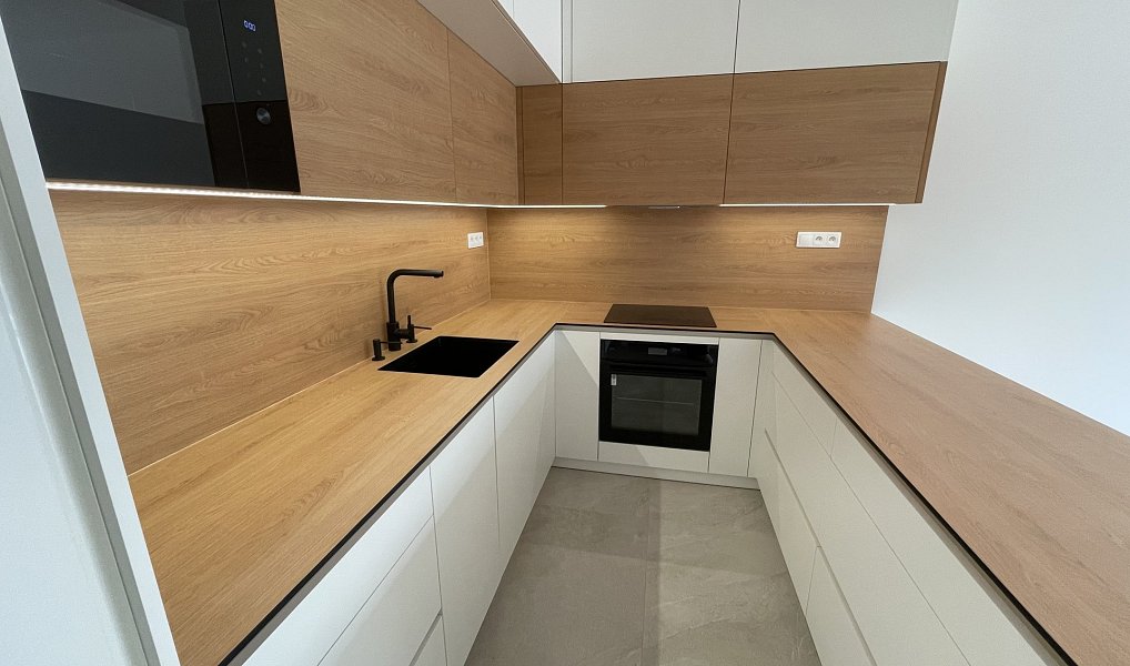 Pronájem bytu 2+kk 77 m², Brno – náhled fotky 3