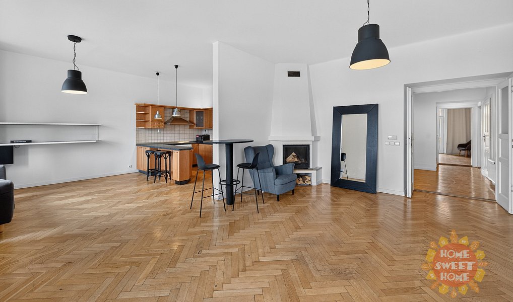 Pronájem bytu 4+kk 141 m², Praha – náhled fotky 2