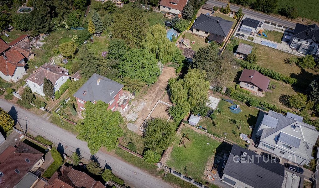 Prodej stavebního pozemku 877 m², Úvaly – náhled fotky 10