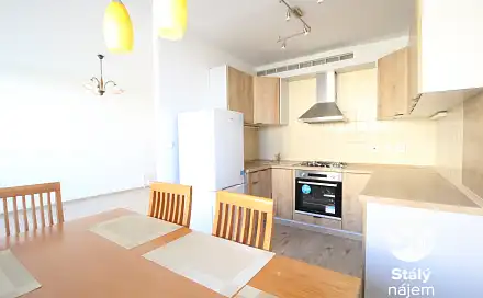 Pronájem bytu 3+kk 70 m²