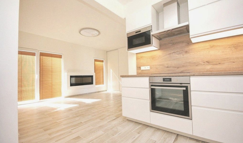 Pronájem domu 80 m² s pozemkem 60 m², Hostouň – náhled fotky 3