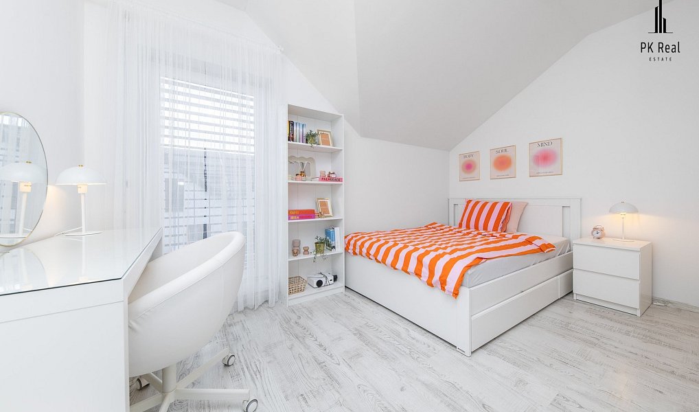 Prodej domu 136 m² s pozemkem 444 m², Holasice – náhled fotky 11