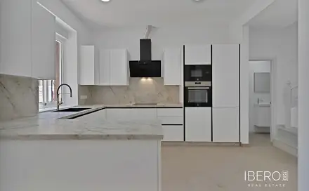 Prodej domu 157 m² s pozemkem 157 m², Málaga Centro, Španělsko