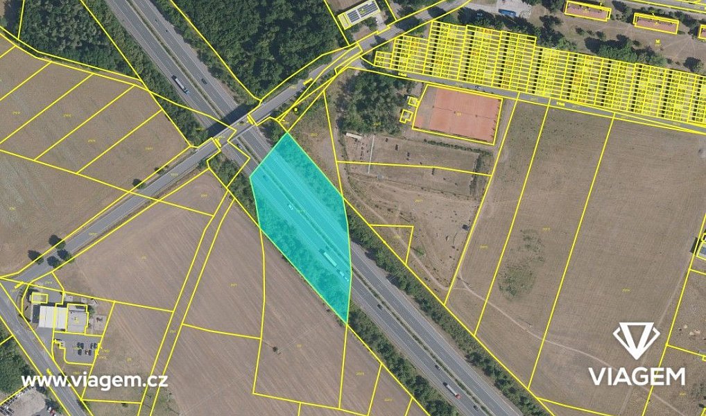 Prodej komerčního pozemku 6 367 m², Odolena Voda – náhled fotky 2