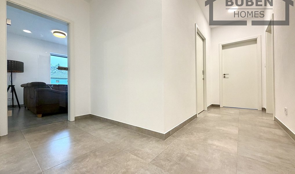 Prodej domu 117 m² s pozemkem 1 103 m², Rozvadov – náhled fotky 13