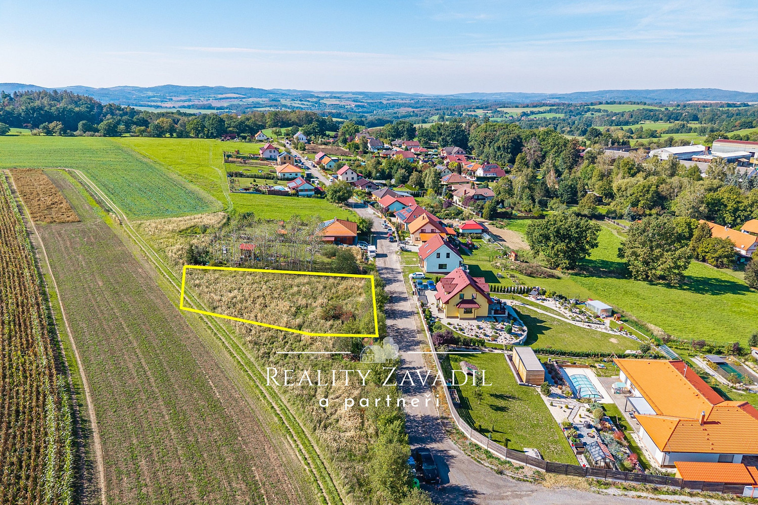 Prodej stavebního pozemku 1 248 m² – fotografie 2