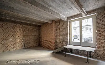 Pronájem obchodních prostor 41 m²