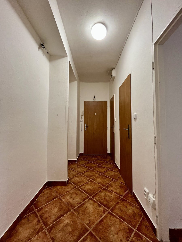 Pronájem bytu 3+1 67 m² – fotografie 4