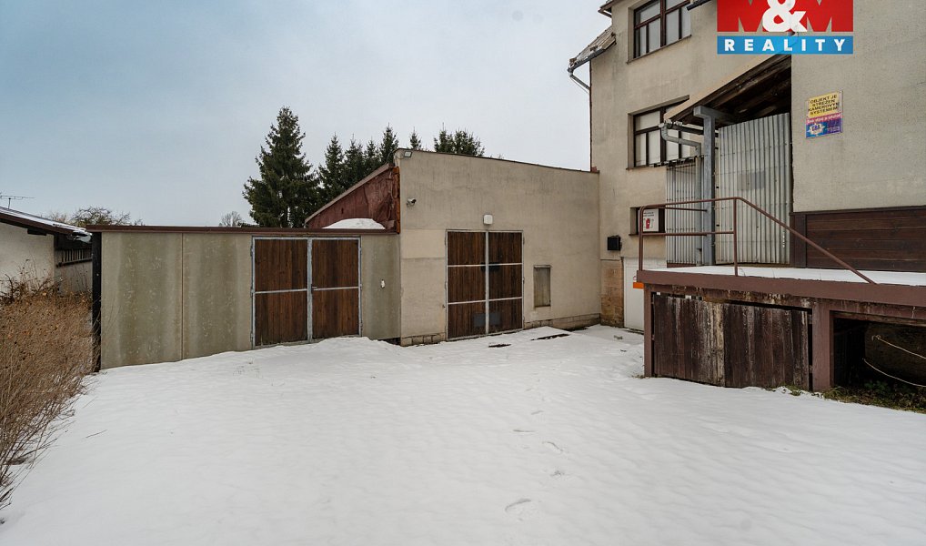 Prodej obchodních prostor 801 m², Studenec – náhled fotky 14