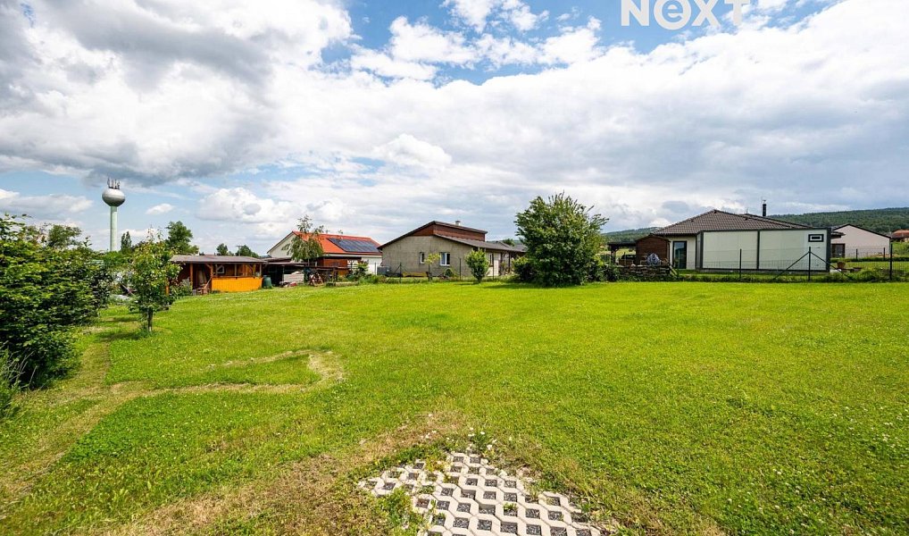 Prodej stavebního pozemku 996 m², Skuhrov – náhled fotky 6