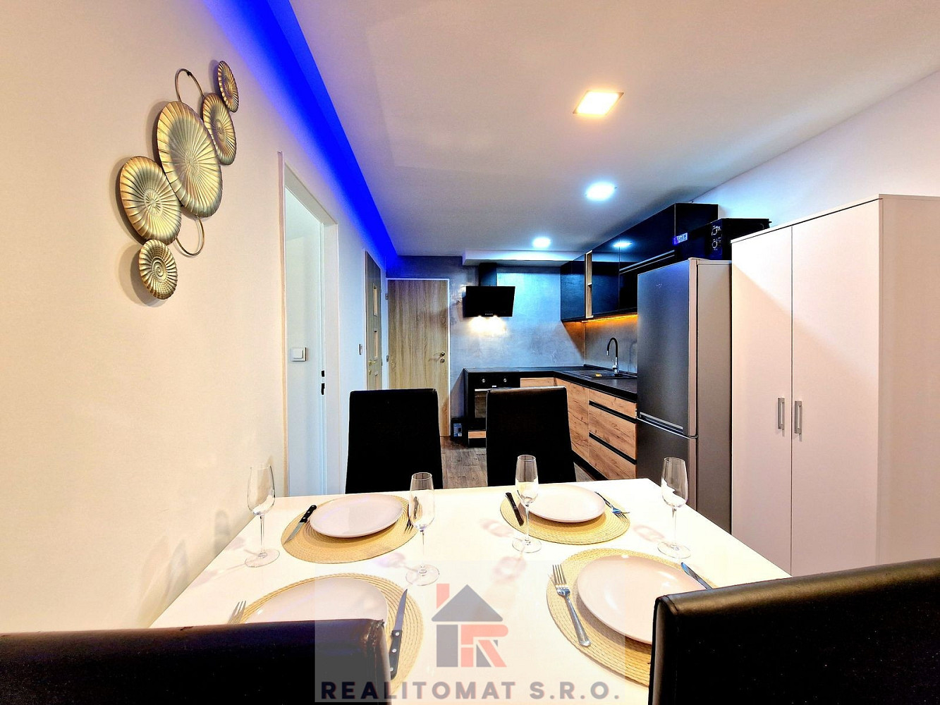 Prodej bytu 4+kk 69 m² — photo 4
