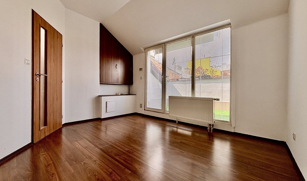 Prodej bytu 4+kk 128 m², Olomouc – náhled fotky 16